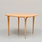 1065 6289 COFFEE TABLE